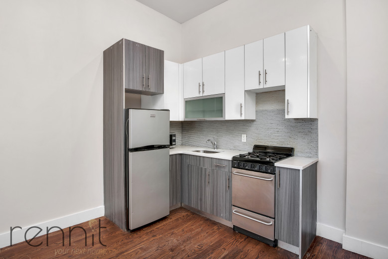 914 Hart St, Apt 2F Image 3