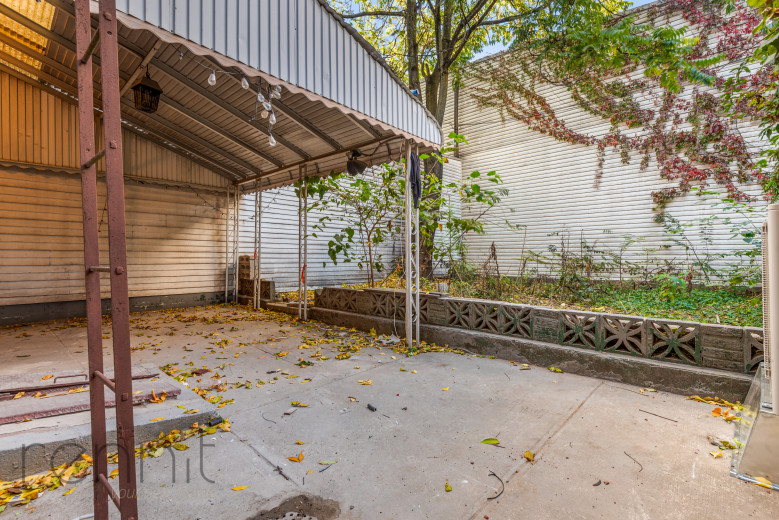 477 Fairview Ave, Apt 1 Image 1