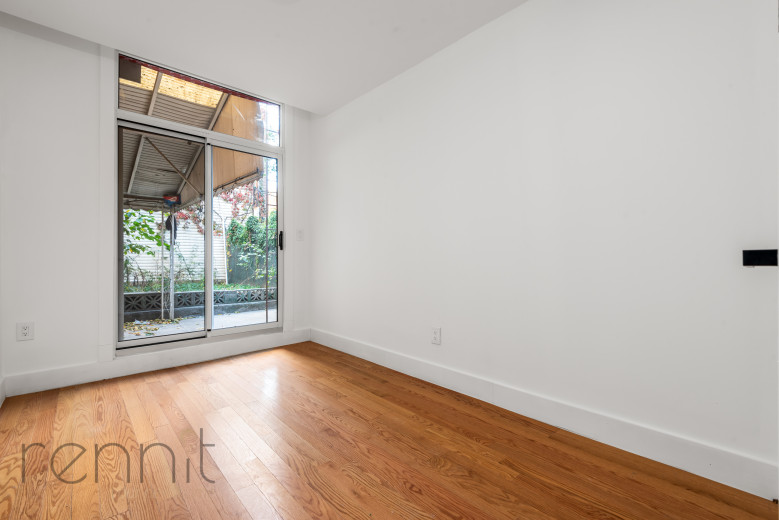 477 Fairview Ave, Apt 1 Image 21