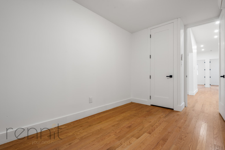 477 Fairview Ave, Apt 1 Image 22