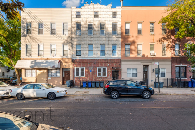 477 Fairview Ave, Apt 1 Image 24