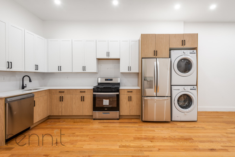 477 Fairview Ave, Apt 1 Image 3