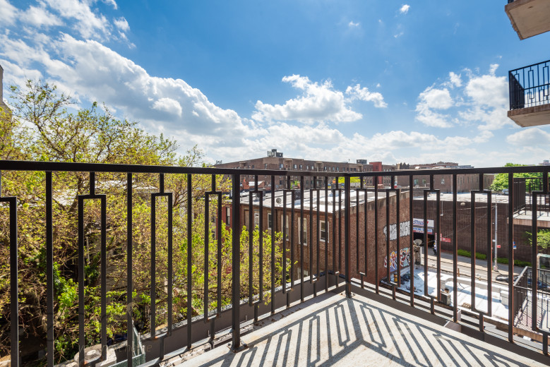 1430 Fulton St, Apt 413 Image 2