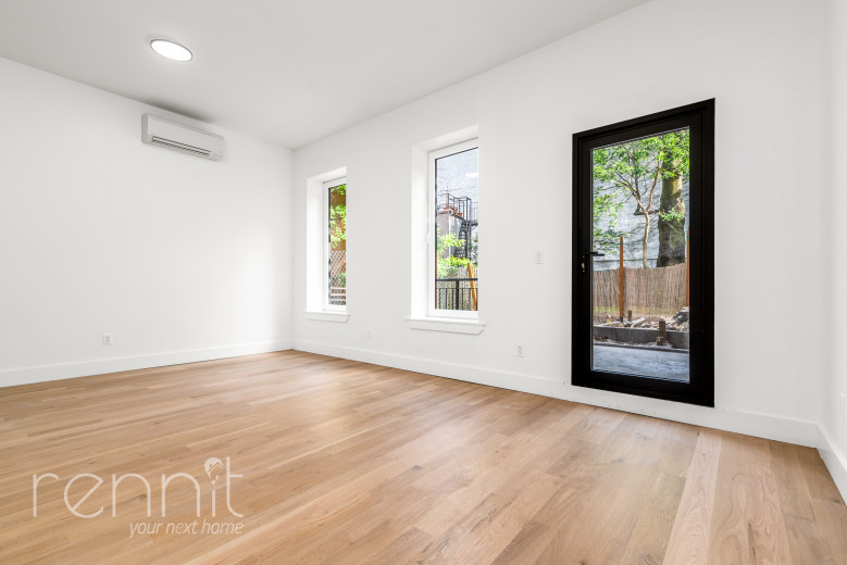 332 Myrtle Ave, Apt 1B Image 7