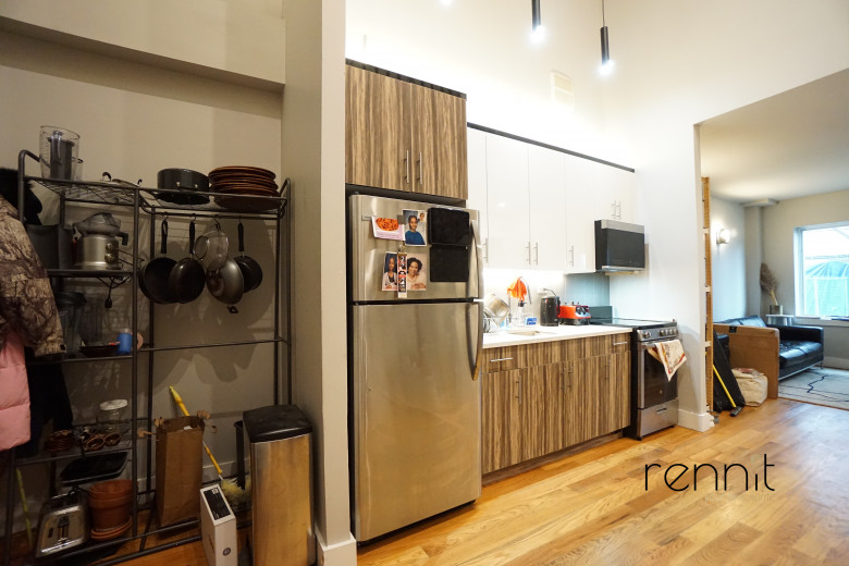 519 Herkimer St, Apt 1R Image 4