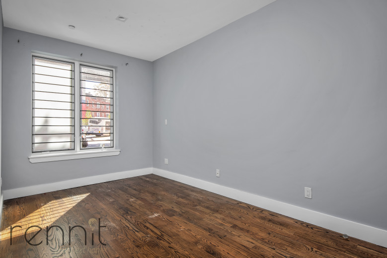 579 Van Buren, Apt 1 Image 19