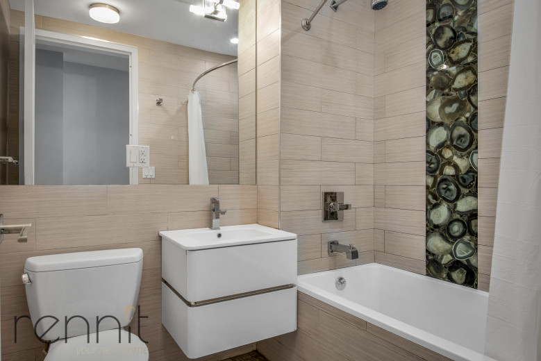 579 Van Buren, Apt 1 Image 20