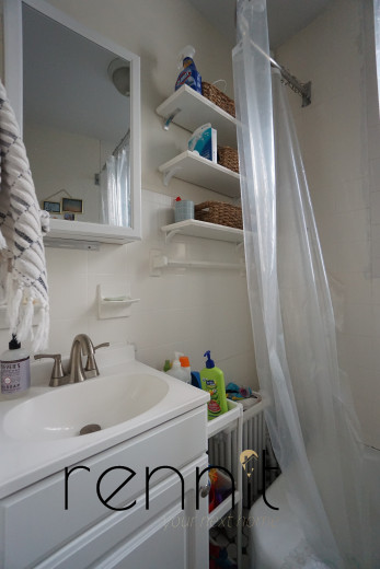 305 7th St, Apt 3L Image 10