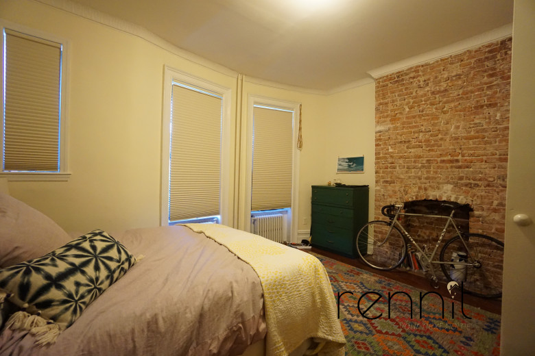 305 7th St, Apt 3L Image 5