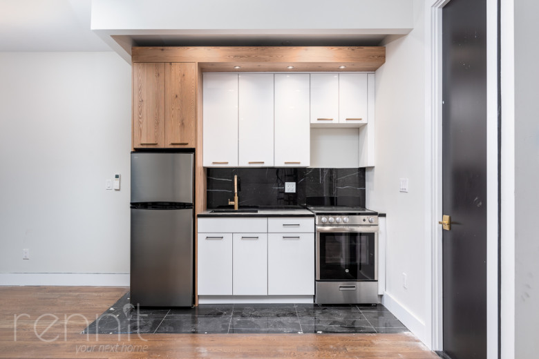 314 Keap St, Apt 3B Image 2