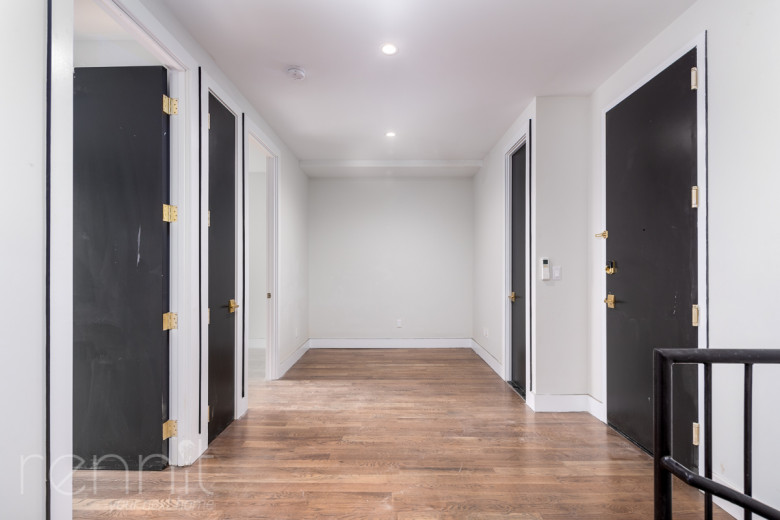 314 Keap St, Apt 3B Image 8