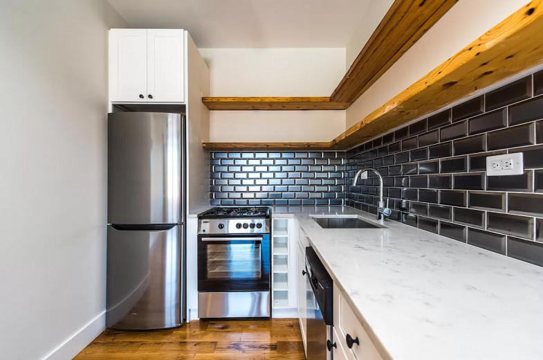 344 Starr St, Apt 3R Image 2