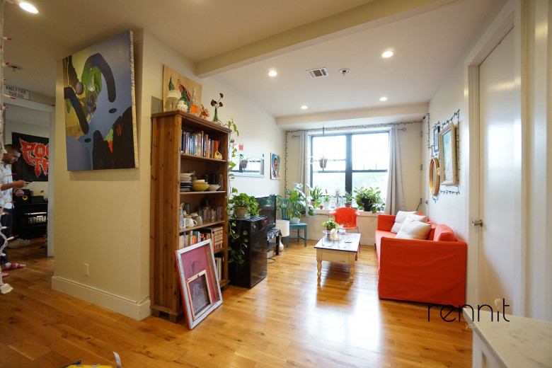 344 Starr St, Apt 3R Image 9