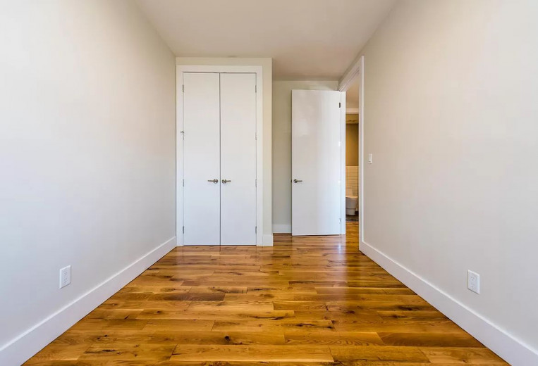 344 Starr St, Apt 3R Image 4