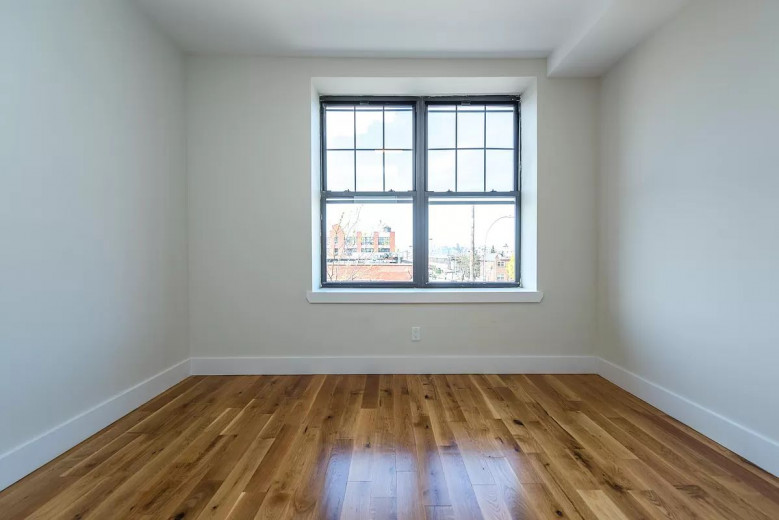 344 Starr St, Apt 3R Image 7