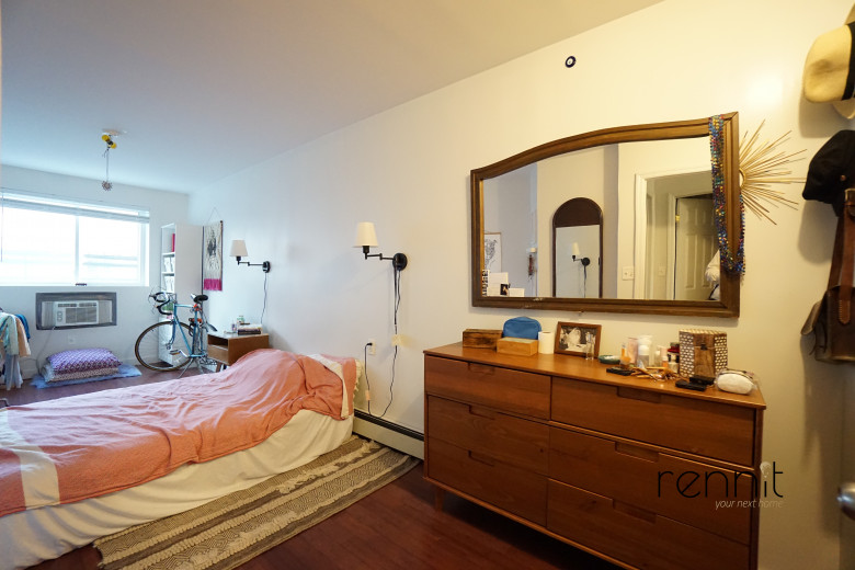 1022 Broadway, Apt 1 Image 11