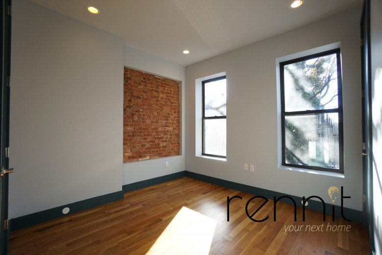 256 Malcolm X Blvd, Apt 3L Image 3