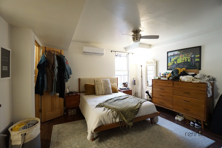 501 Greene Ave, Apt 1 Image 12