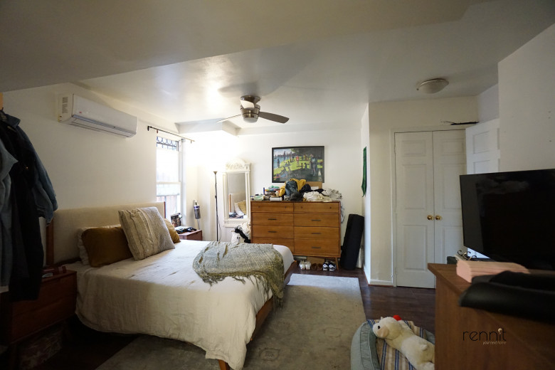 501 Greene Ave, Apt 1 Image 13