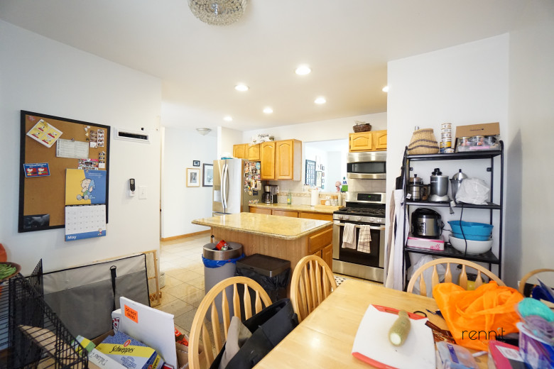 501 Greene Ave, Apt 1 Image 5