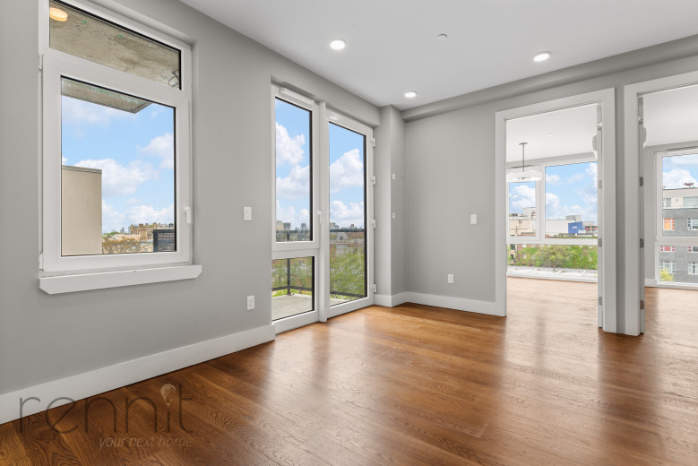 853 Lexington Ave, Apt 6C Image 1