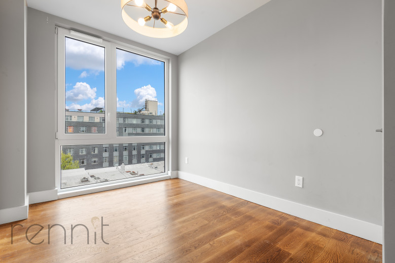 853 Lexington Ave, Apt 6C Image 11
