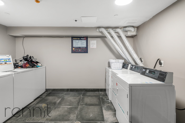 853 Lexington Ave, Apt 6C Image 16