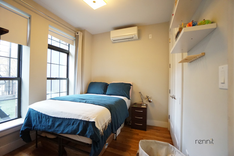 814 St Johns Pl, Apt 2F Image 5