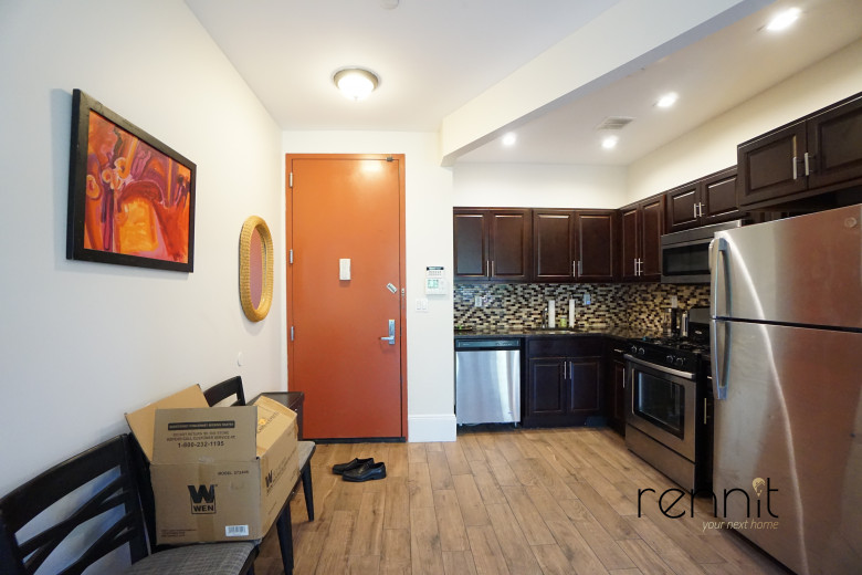 1207 Broadway, Apt 1R Image 2
