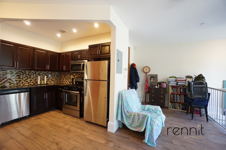 1207 Broadway, Apt 1R Image 4