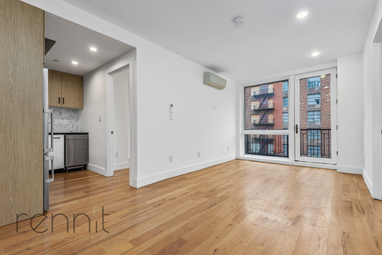 676 New York Ave, Apt 4F Image 1