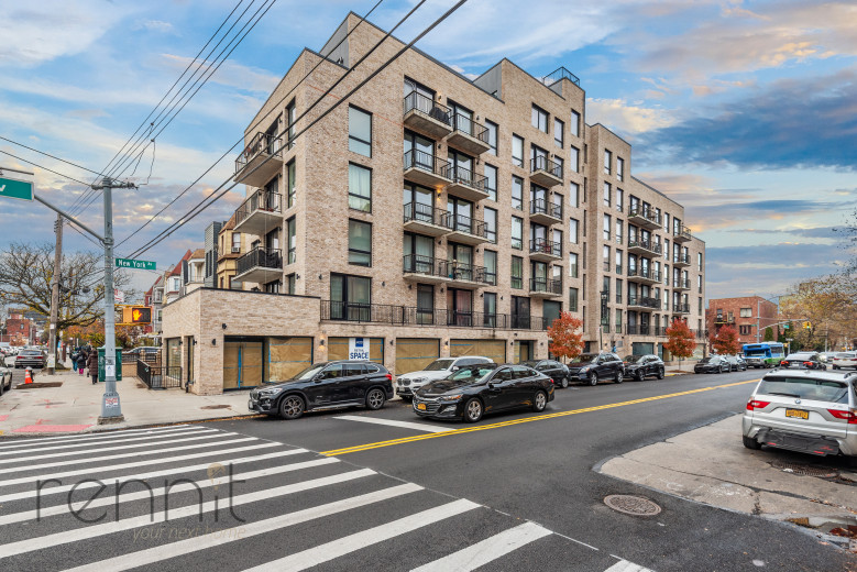 676 New York Ave, Apt 4F Image 13