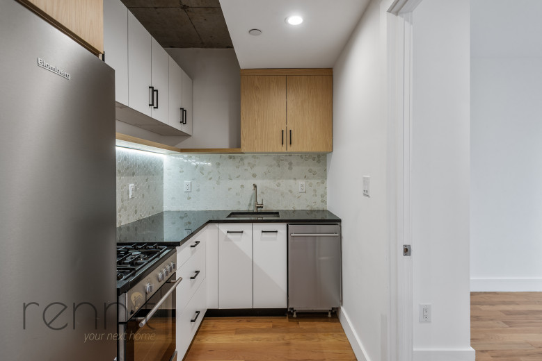 676 New York Ave, Apt 4F Image 7