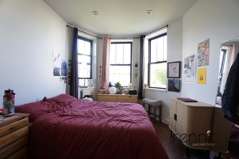 140 Martense St, Apt 4F Image 7