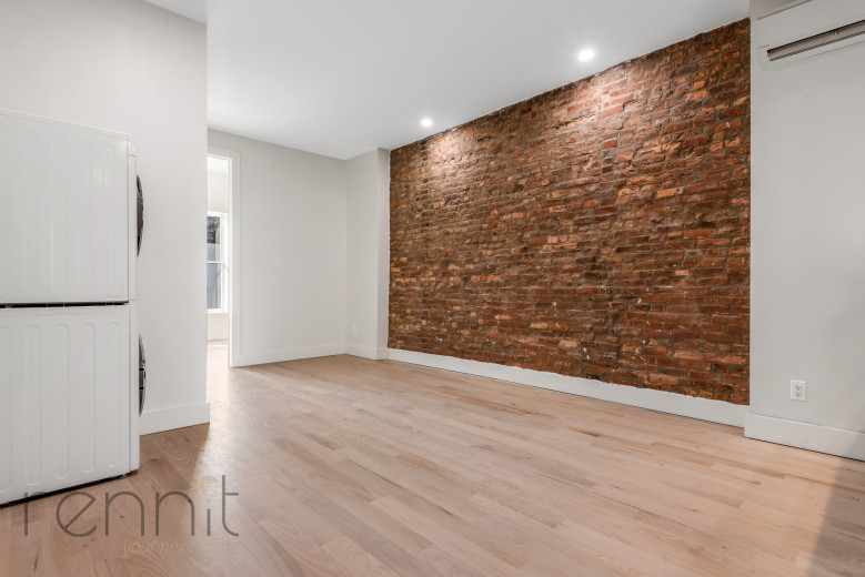 893 4th Ave, Apt 3L Image 3