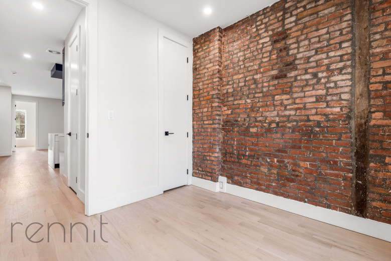 893 4th Ave, Apt 3L Image 5