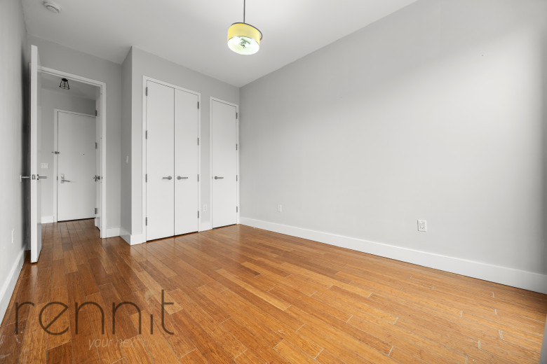 643A Madison St, Apt 2A Image 10