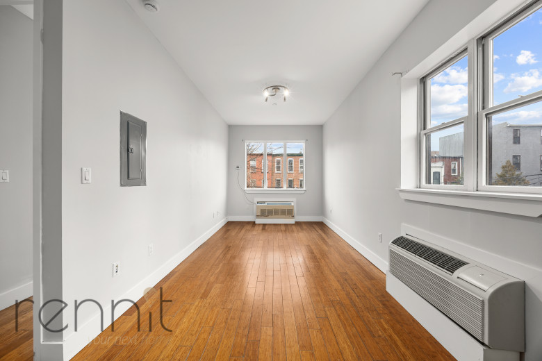 643A Madison St, Apt 2A Image 4