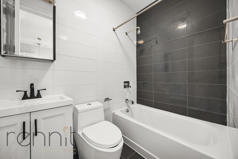 643A Madison St, Apt 2A Image 8