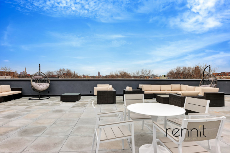 770 Lexington Ave, Apt 2C Image 14