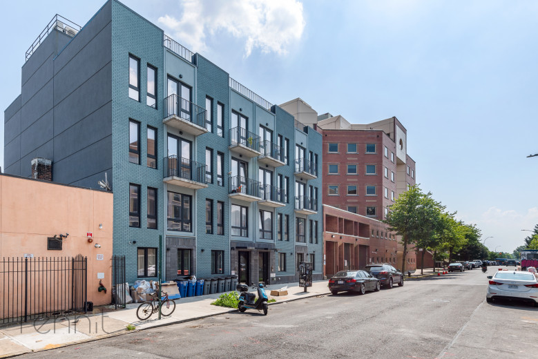 770 Lexington Ave, Apt 2C Image 24