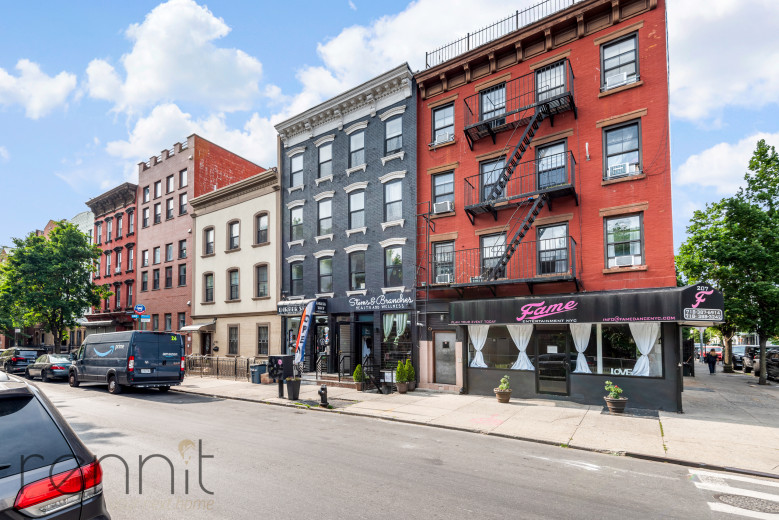 205 Johnson Ave, Apt 2R Image 12