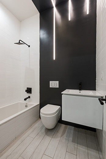 205 Johnson Ave, Apt 2R Image 7
