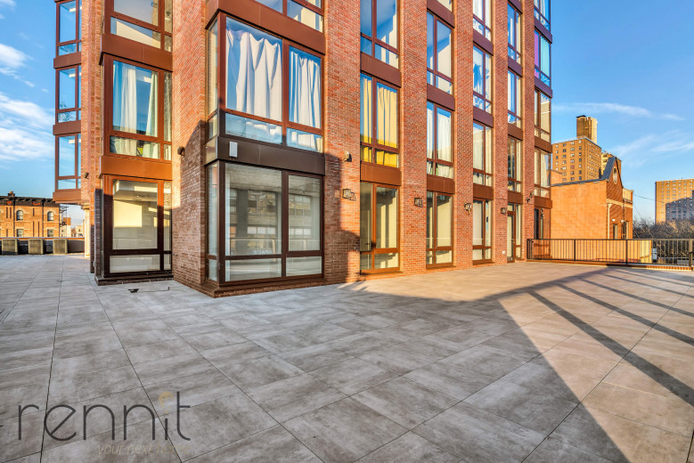 31 Debevoise St, Apt 12D Image 16