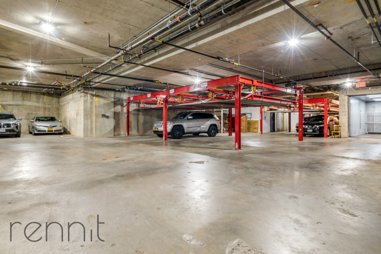 31 Debevoise St, Apt 4E Image 20