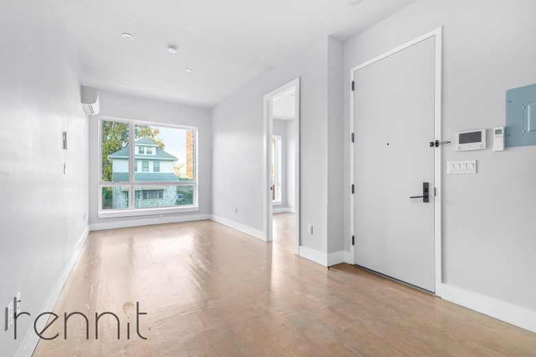 336 E 28th St, Apt 3A Image 1