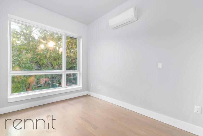 336 E 28th St, Apt 3A Image 3