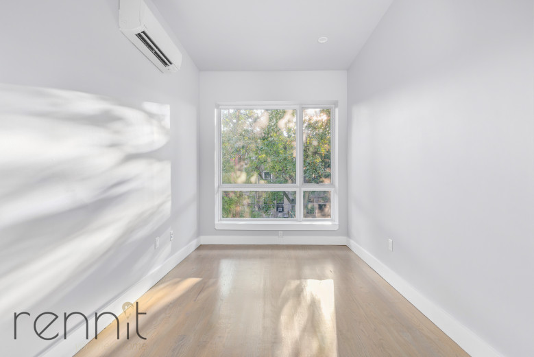 336 E 28th St, Apt 3A Image 5