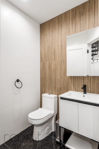702 Evergreen Ave, Apt 1L Image 10