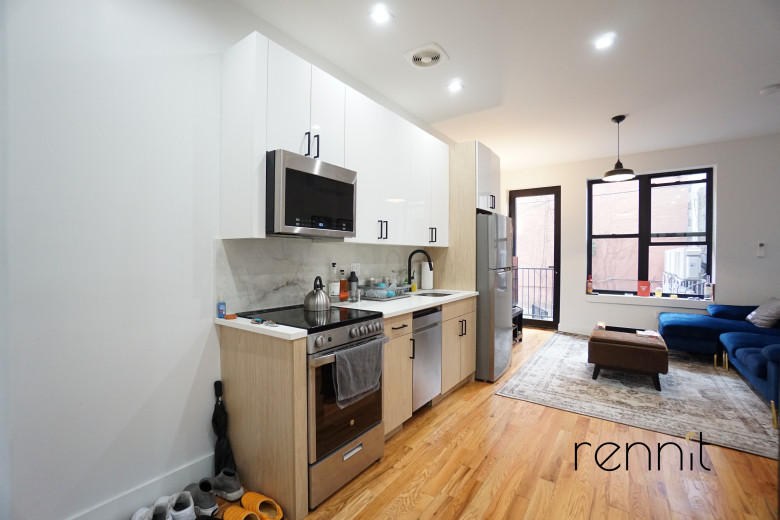 702 Evergreen Ave, Apt 1L Image 22